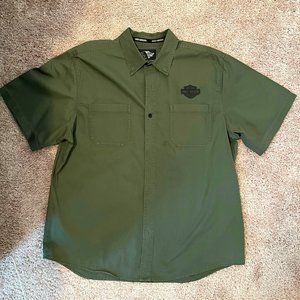 Vintage Harley-Davidson button up short sleeve shirt